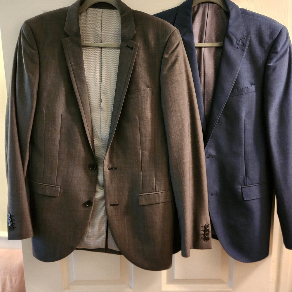 Navy Men's Two-Button Blazer - image 2